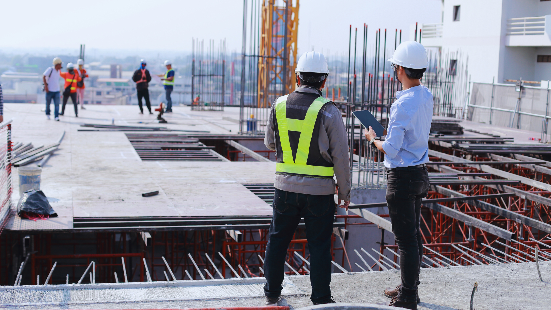 The Biggest Challenges Facing Modern Contractors: Navigating a Complex Industry
